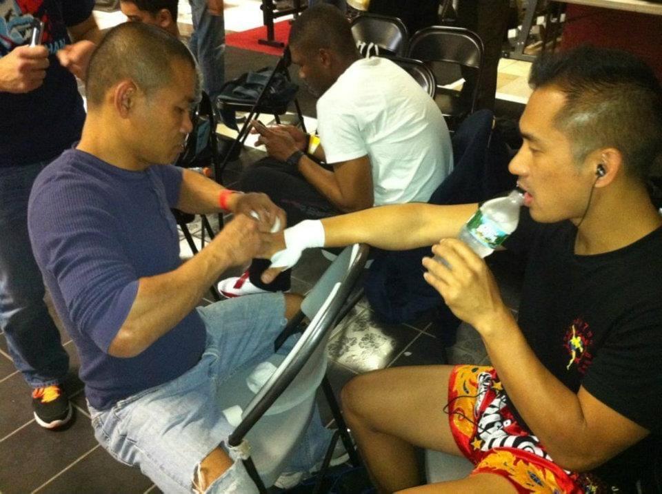 Backstage hand wrap